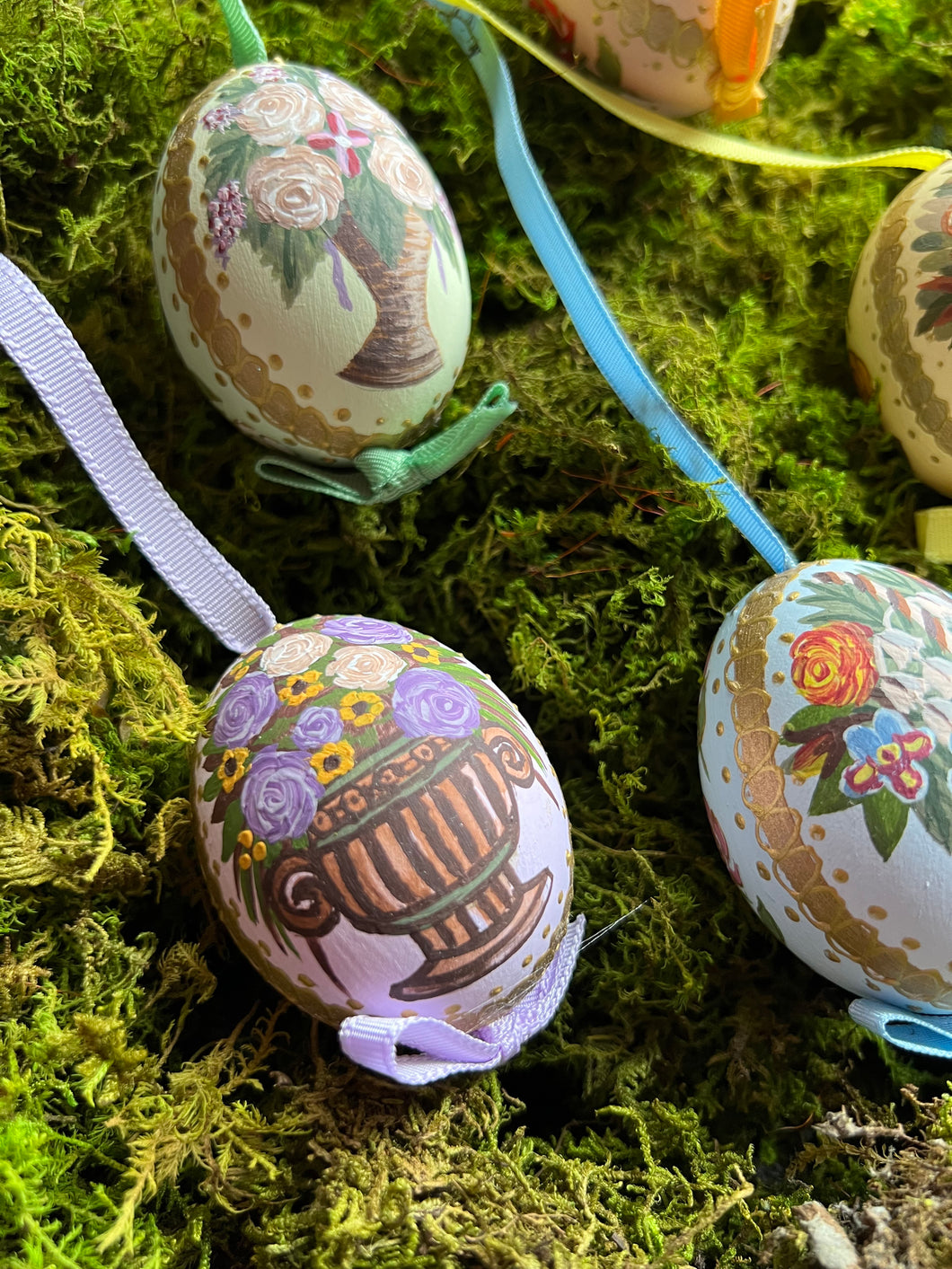 Hand-painted “Flower Baskets” Eggs Set of 5