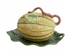 Load image into Gallery viewer, Large Melon Tureen with Underplatter by Mottahedeh
